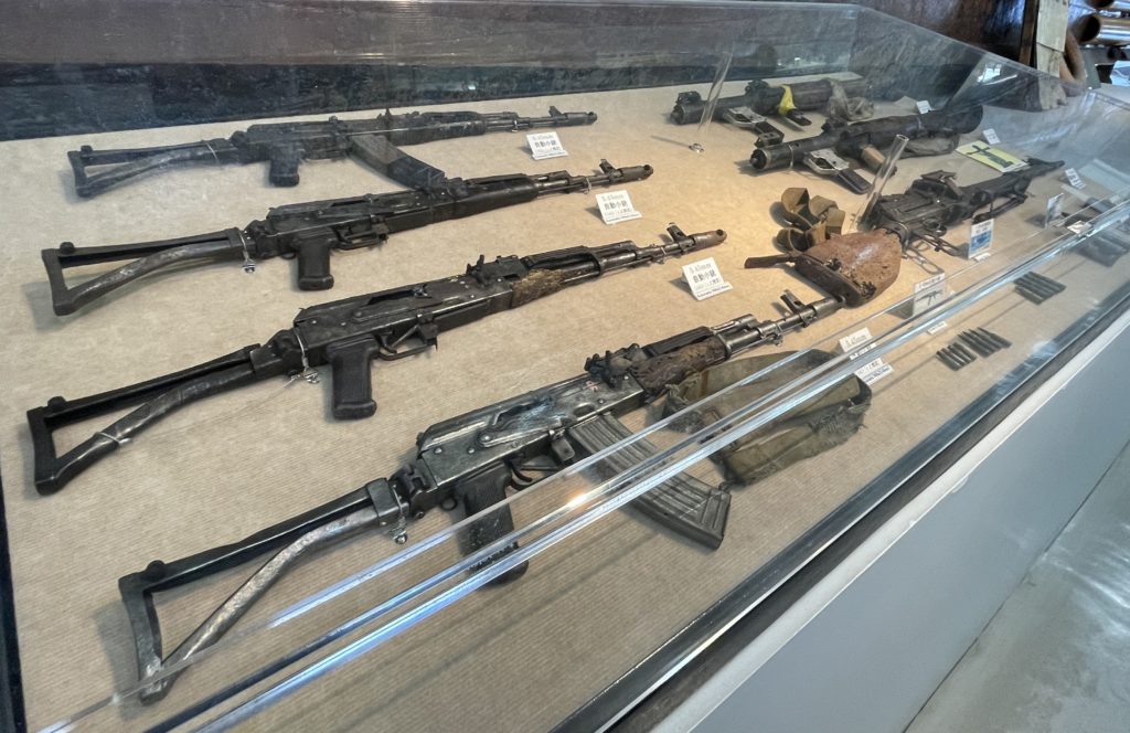 AKS-74(自動小銃)